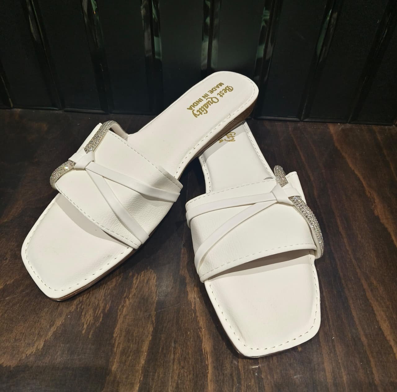 Women's sandals Buy 1 get 1 + bhagyalaxmii coupon - Image 3