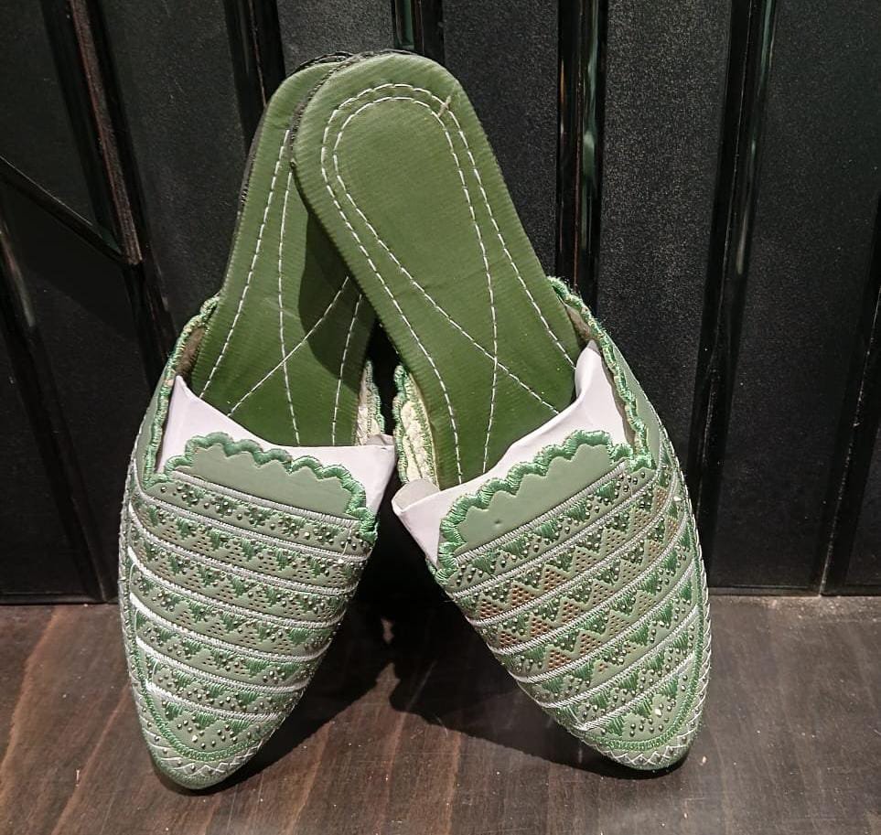 Women's sandals Buy 1 get 1 + bhagyalaxmii coupon - Image 2